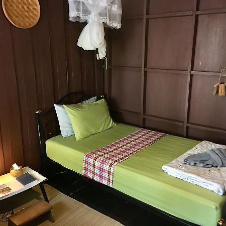 Hostel Twin House @ Tapae Chiang Mai Zewnętrze zdjęcie